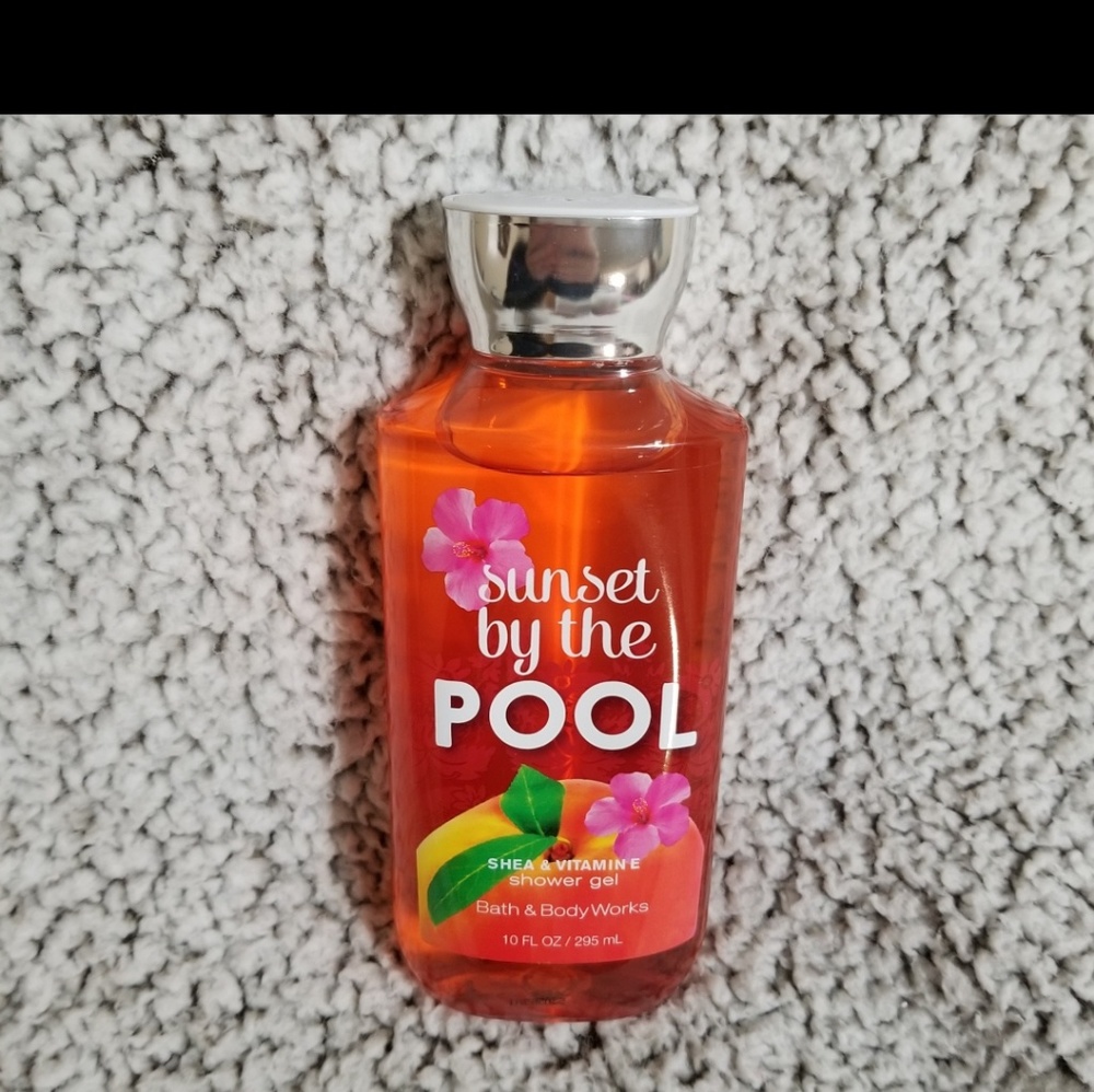 💖💖💖 BATH & BODY SHOWER GEL  💖💖💖